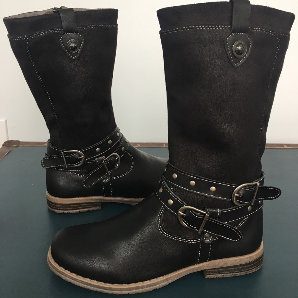 BKO by Beeko Girls Boots - size 3.5